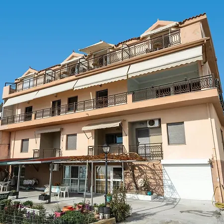 Apartman Zois Studio 8 *